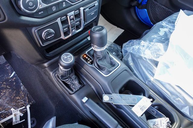 new 2026 Jeep Gladiator car, priced at $43,895