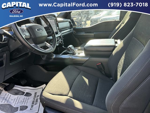 Used 2023 Silver Ford XLT image 19