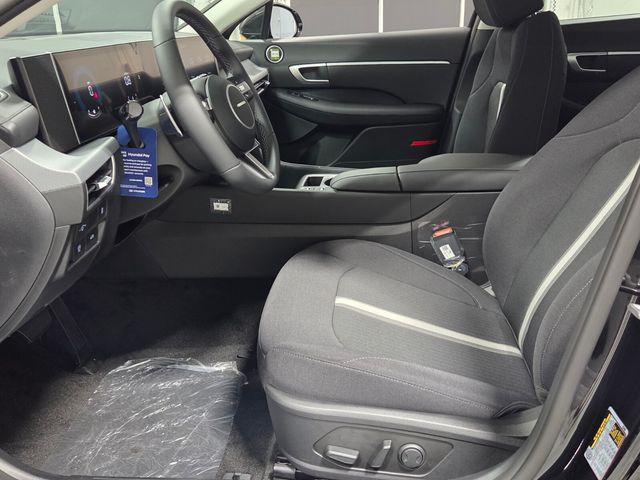 New 2026 Black Hyundai SEL Sport image 5