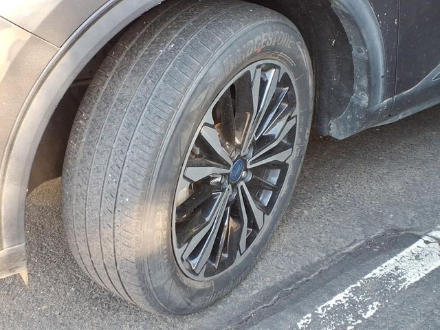 Used 2021 Ford Escape SUV