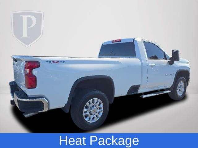 2024 Chevrolet Silverado 2500HD LT 8