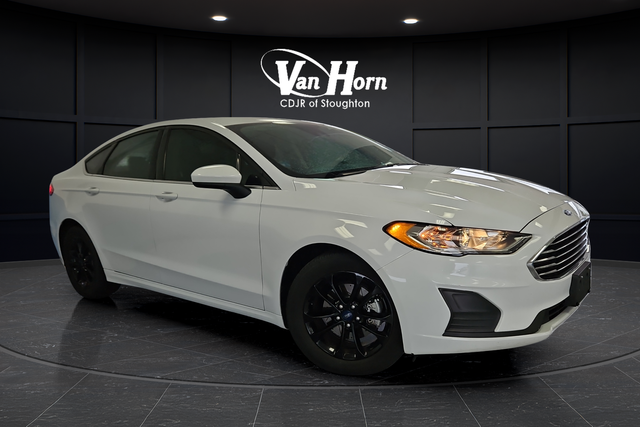 Oxford White 2020 Ford Fusion Sedan Front-Wheel Drive 6-Speed Automatic