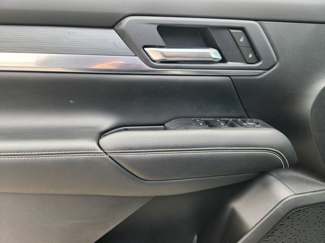 Used 2025 GMC Terrain SUV