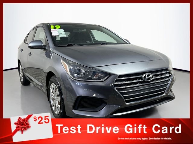 Urban Gray Metallic 2019 Hyundai Accent Sedan Front-Wheel Drive 6-Speed Automatic