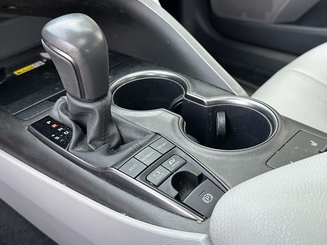Used 2022 Gray Toyota SE image 22
