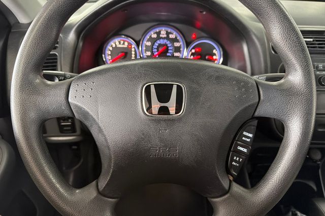 Used 2005 Magnesium Metallic Honda LX image 24