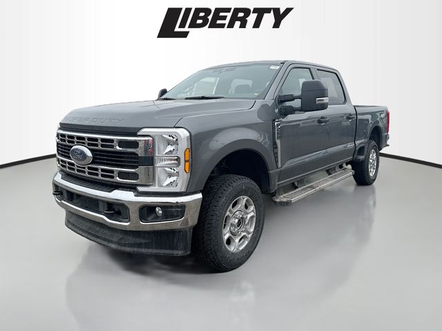 2025 Ford F-250SD XLT photo
