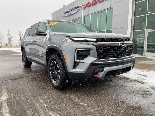 2024 Chevrolet Traverse Z71 - Sterling Gray Metallic exterior view 3