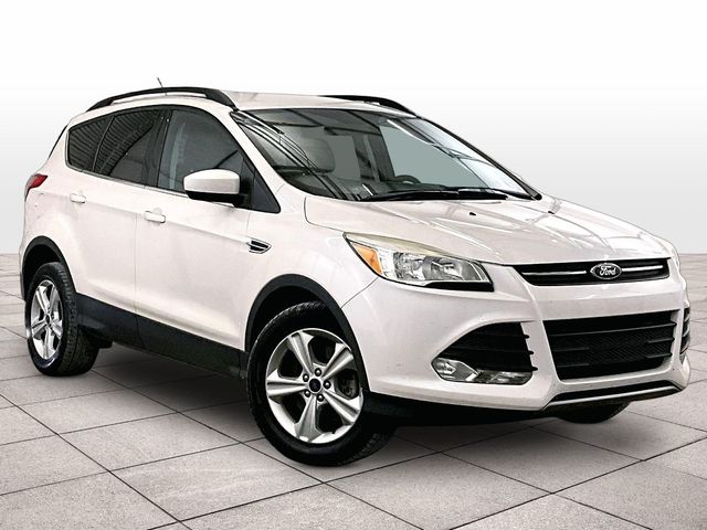 2015 Ford Escape SE White at Phil Fitts Ford