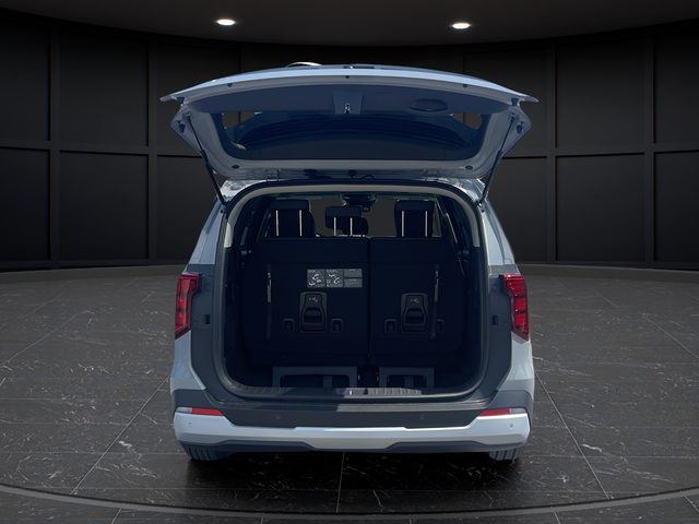 New 2027 Silver Kia LXS image 9