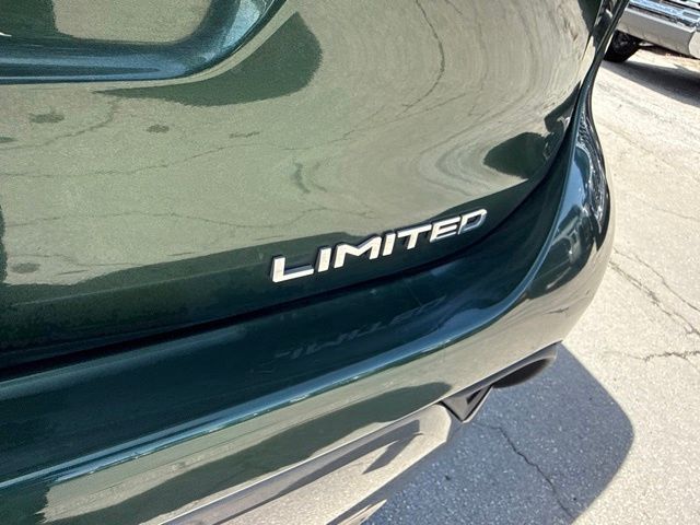 Used 2023 Toyota Highlander SUV