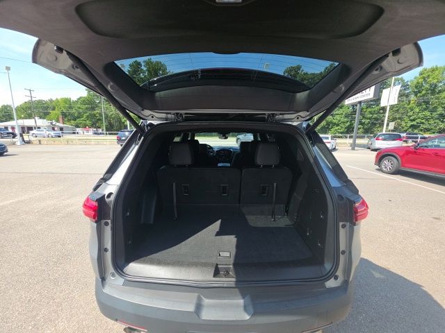 Used 2023 Chevrolet Traverse SUV