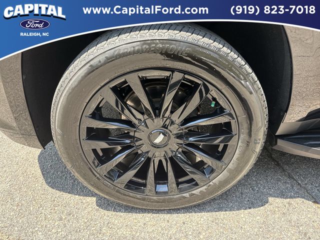 Used 2023 Black Cadillac Premium Luxury image 13