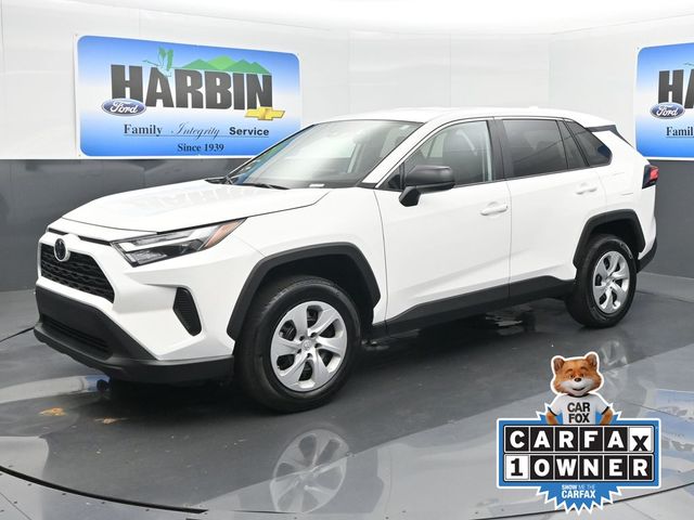 2024 Toyota RAV4 LE FWD