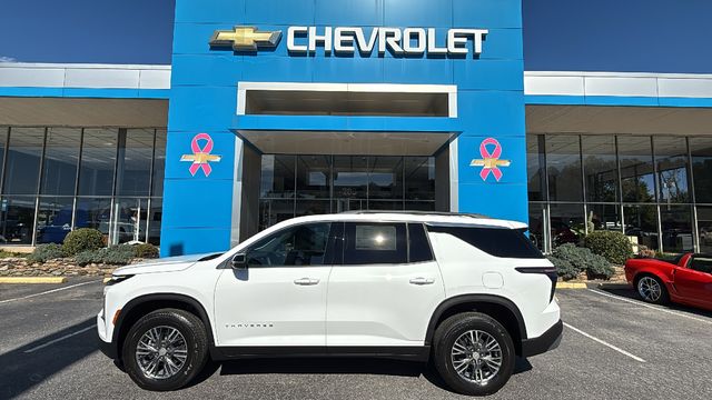 new 2026 Chevrolet Traverse car, priced at $43,120