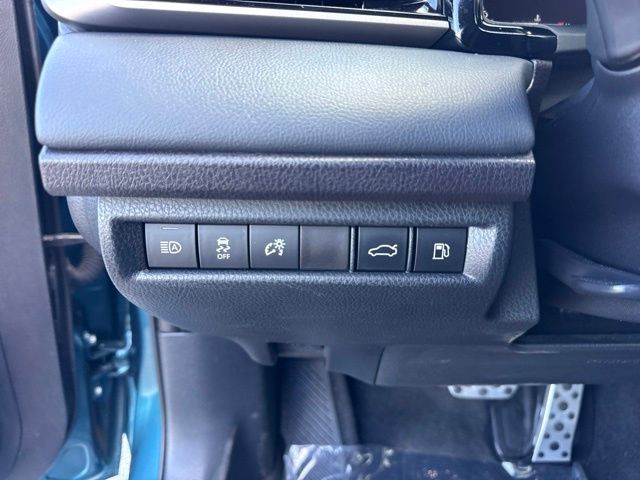 2025 Toyota Camry - $33,588