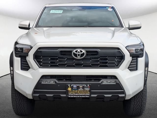 2024 Toyota Tacoma TRD Off-Road 11