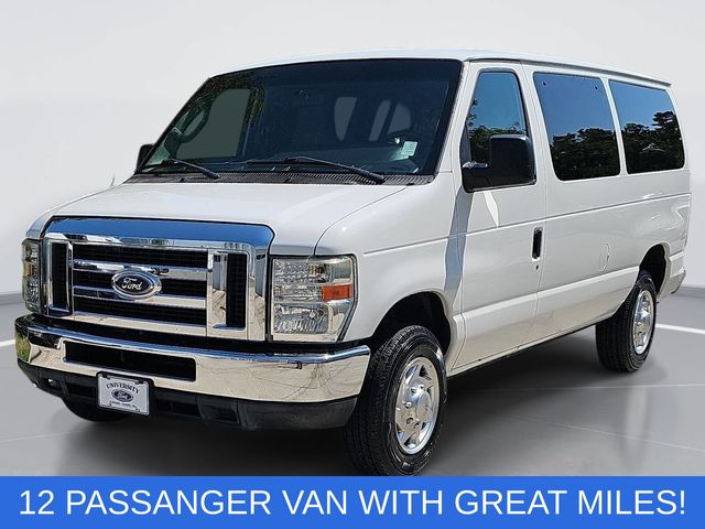 Used 2010 White Ford XLT image 3