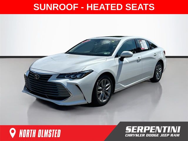 Pearl 2019 Toyota Avalon Sedan Front-Wheel Drive 8-Speed Automatic