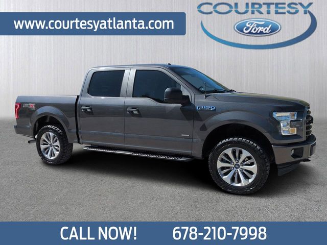 Gray (Magnetic Metallic) 2017 Ford F-150 XL SuperCrew 4WD Pickup Truck Four-Wheel Drive 6-Speed Automatic
