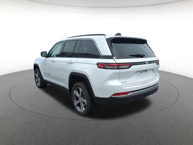 new 2026 Jeep Grand Cherokee car, priced at $42,650