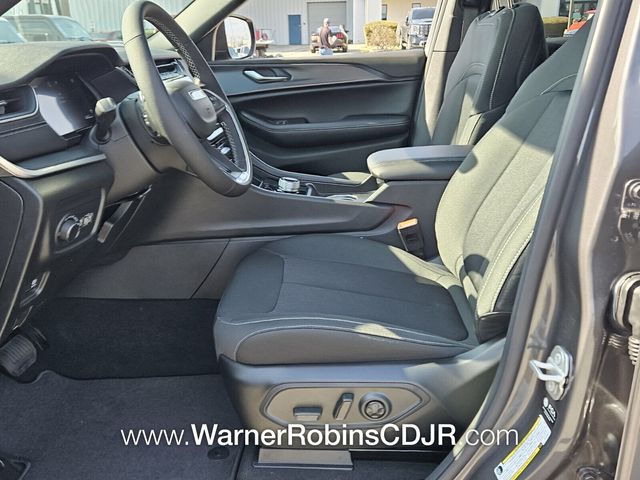 New 2025 Gray Jeep Laredo image 5