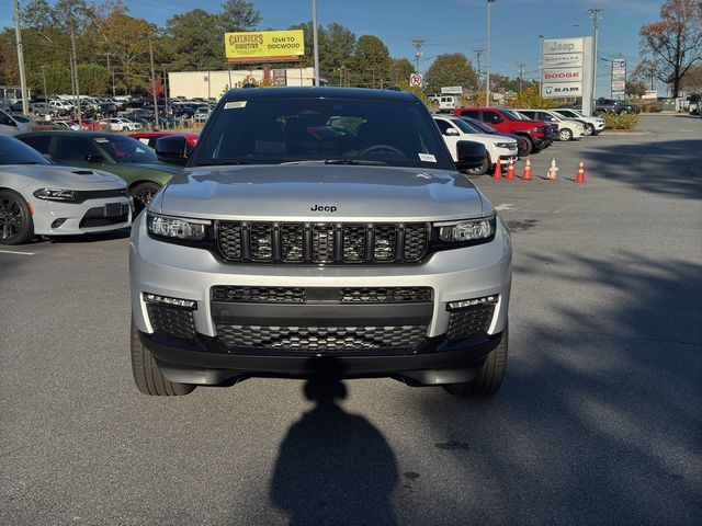 New 2025 Silver Jeep Limited image 18