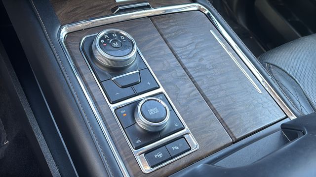 Used 2019 Black Ford Platinum image 30