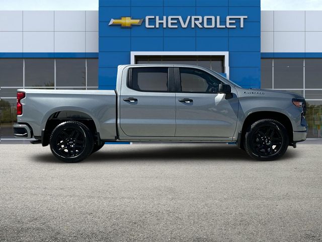 2025 Chevrolet Silverado 1500 Custom 4