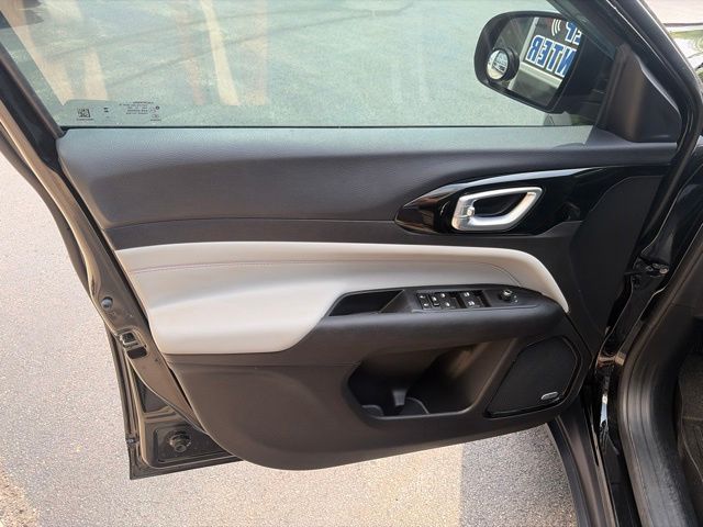 2023 Jeep Compass Limited Black at Audi Porsche Sewickley
