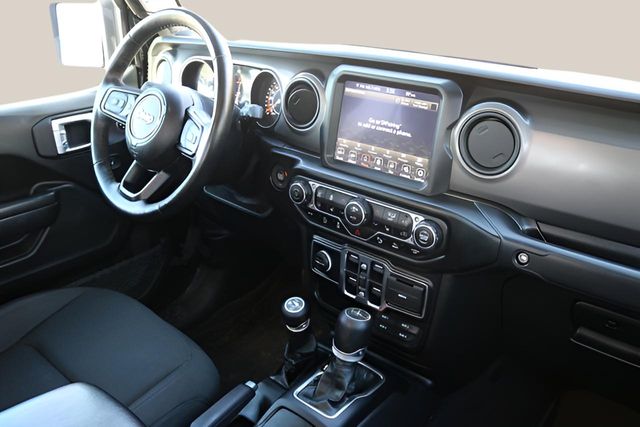 Used Car 2022 Jeep Gladiator  Willys For Sale Under $40,000 In Austin, Texas