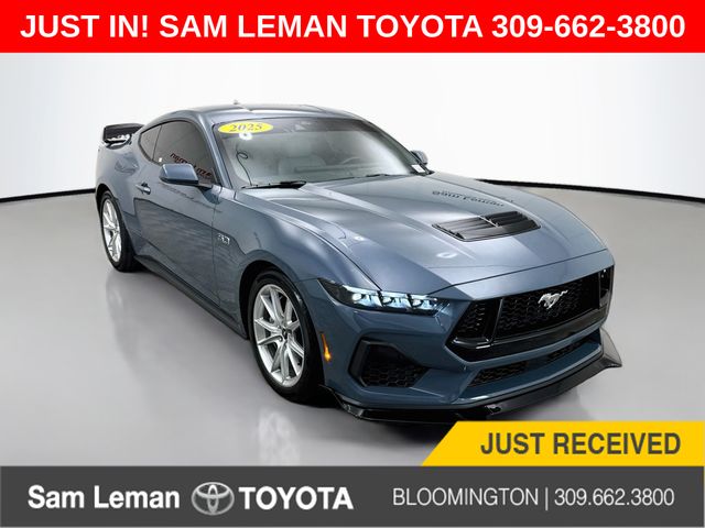 Vapor Blue 2025 Ford Mustang Coupe Rear-Wheel Drive 6-Speed Manual