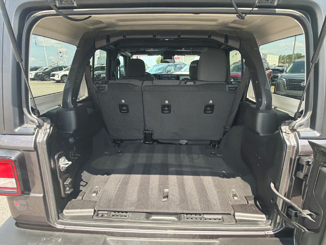 Used 2025 Jeep Wrangler SUV