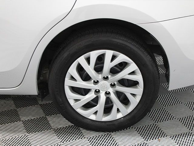 Used 2017 Classic Silver Metallic Toyota LE image 17