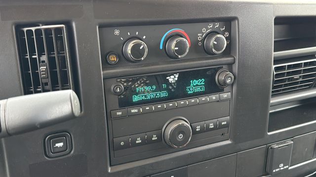 Used 2025 White Chevrolet Work Van image 26