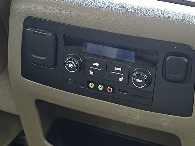 2016 Chevrolet Tahoe LTZ:167577C