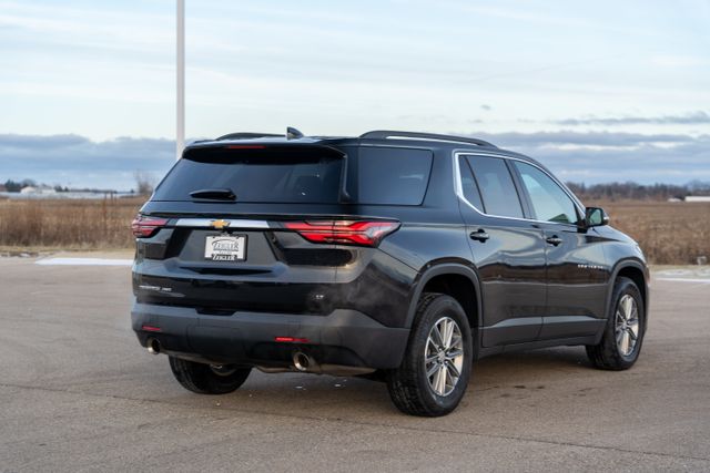 2023 Chevrolet Traverse LT 7