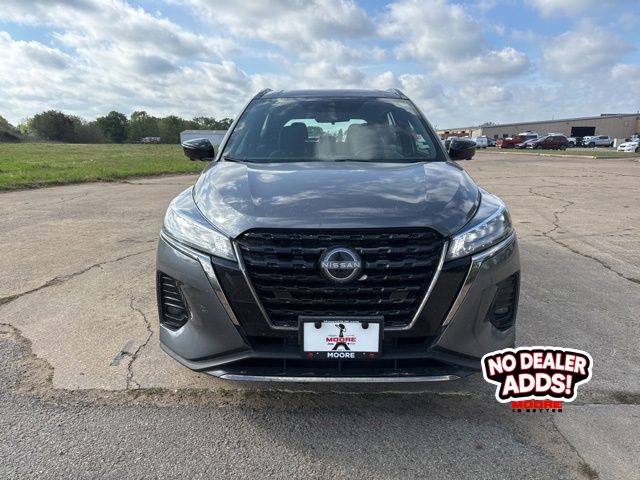 Used 2024 Nissan Kicks SR with VIN 3N1CP5DV9RL519093 for sale in Kilgore, TX