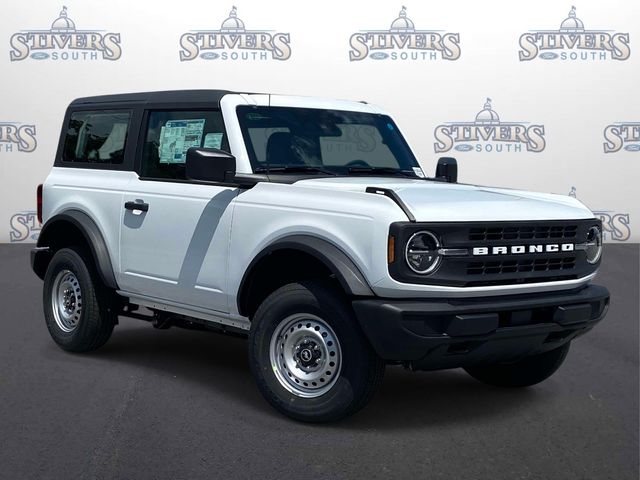 Oxford White 2026 Ford Bronco SUV / Crossover Four-Wheel Drive Automatic