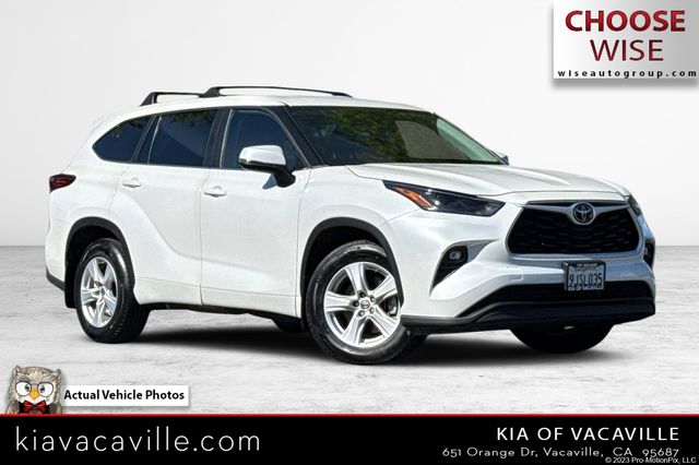 2023 Toyota Highlander LE FWD