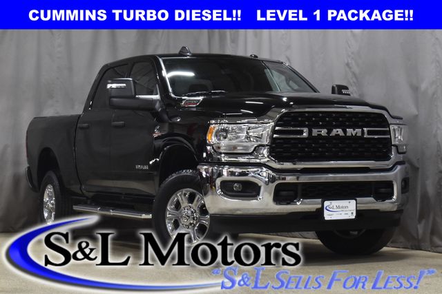 2024 RAM 2500 Big Horn Crew Cab 4WD