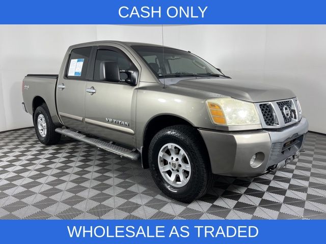 Granite Metallic 2006 Nissan Titan SE Crew Cab 4WD Pickup Truck Four-Wheel Drive 5-Speed Automatic Overdrive