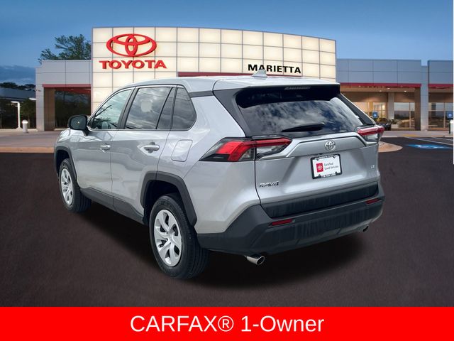 2024 Toyota RAV4 LE 5