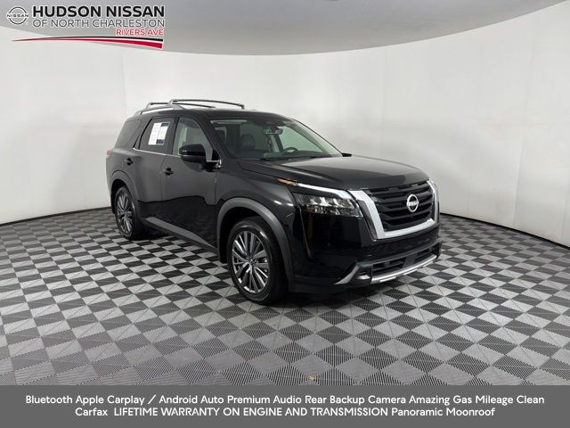 Super Black 2025 Nissan Pathfinder SUV / Crossover Front-Wheel Drive 9-Speed Automatic