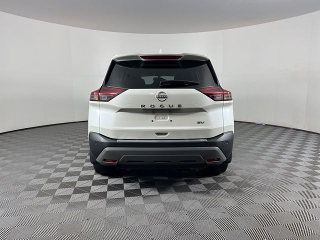2023 Pearl White Tricoat Nissan Rogue SV FWD SUV
