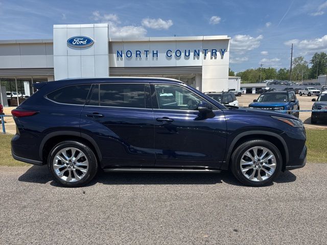 Blueprint 2021 Toyota Highlander Limited FWD SUV / Crossover Front-Wheel Drive 8-Speed Automatic