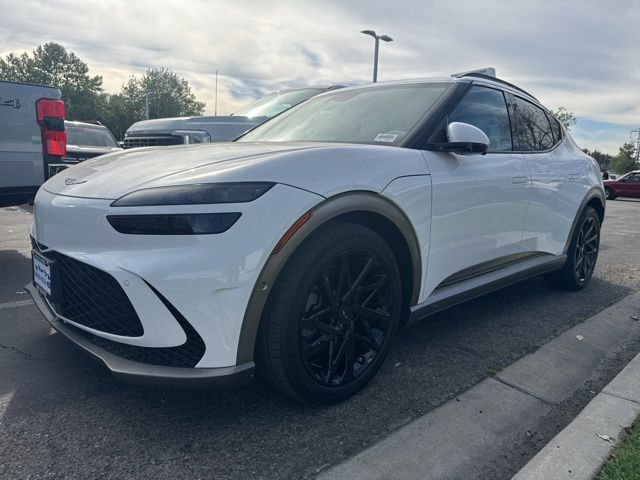 2023 Genesis GV60 Advanced AWD