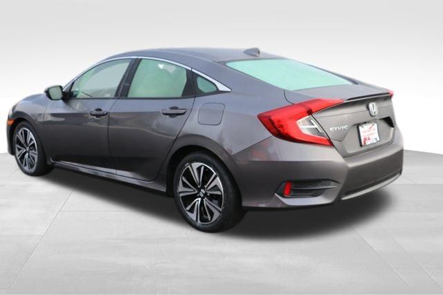 2018 Honda Civic EX-T 17