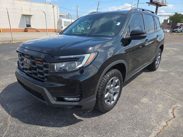 Used 2025 Honda Passport SUV