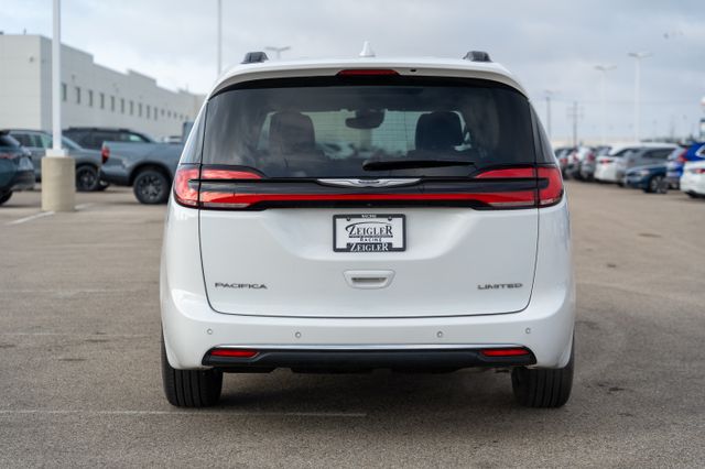 2022 Chrysler Pacifica Limited 6